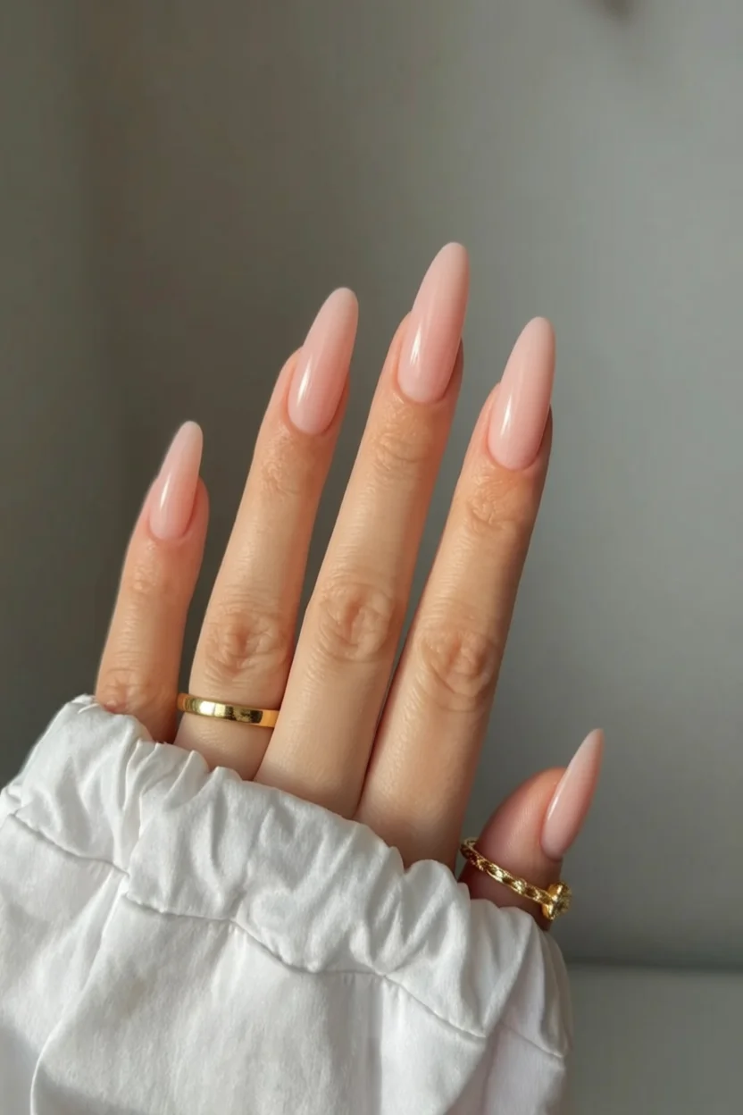 20 Uñas Azules que demuestran que este tono puede ser delicado y elegante 20