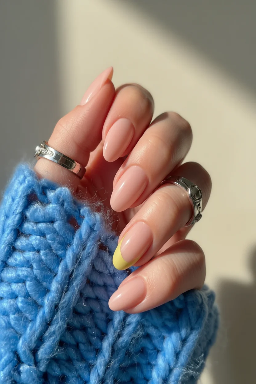 21 diseños de uñas arcoíris que llevan el color al máximo y alegran cualquier manicura 14