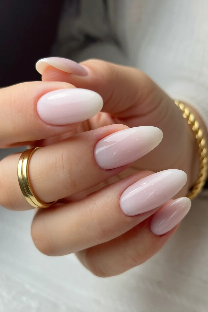 Uñas blancas que debes probar! 20 diseños elegantes que están conquistando a todas 6